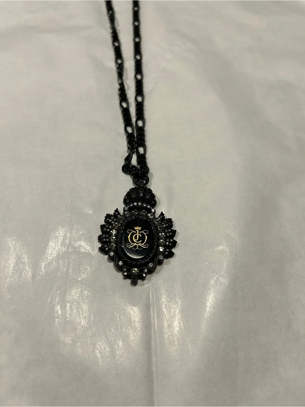 Vintage Juicy Couture Black Pendant Necklace